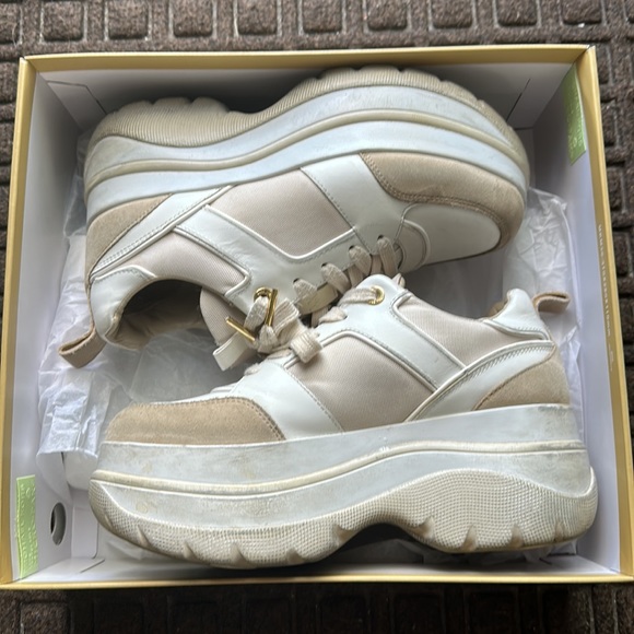 Michael Kors Felicia Platform Sneakers - White/Beige - Picture 6 of 8